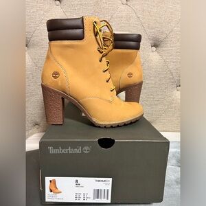 BRAND NEW ! Timberland Women's Ankle Lace-up Boots. Tillston 6” wheat nubuck.